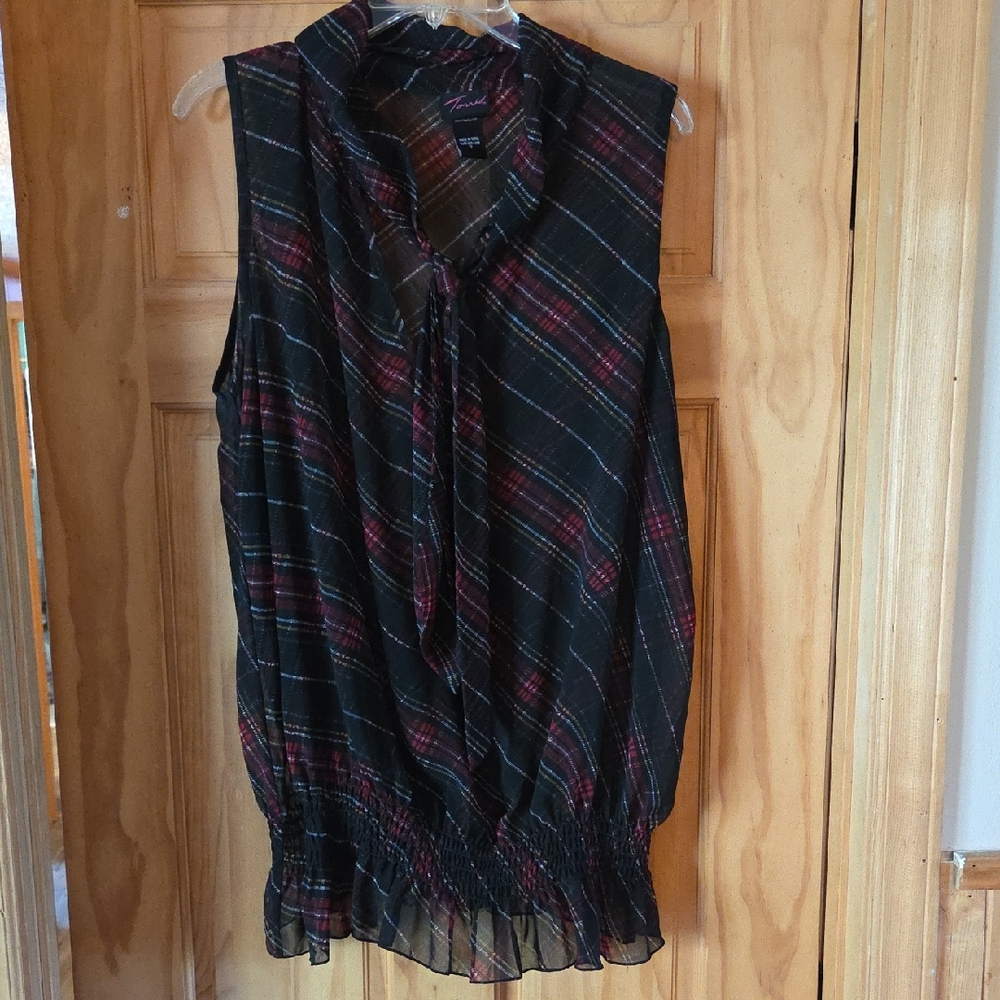 Torrid Red and Black Sleeveless Blouse with Smocked Tie Front